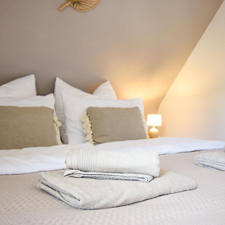 Boho-Apartment - Feel Like Home, Tiny Bathroom & Garage, 60M2 Mühlacker 外观 照片