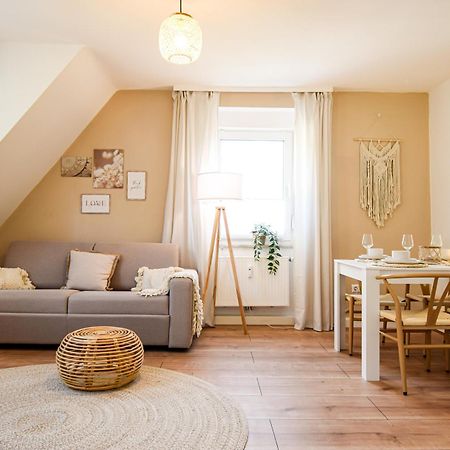 Boho-Apartment - Feel Like Home, Tiny Bathroom & Garage, 60M2 Mühlacker 外观 照片