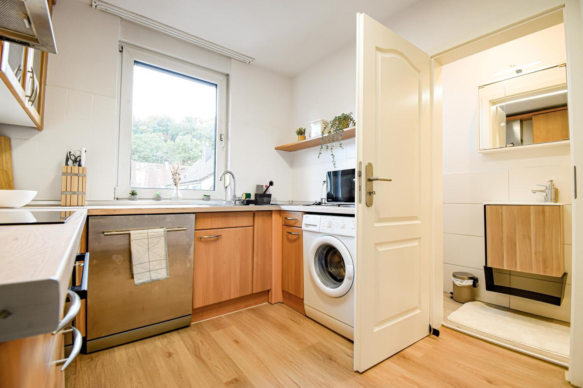 Boho-Apartment - Feel Like Home, Tiny Bathroom & Garage, 60M2 Mühlacker 外观 照片