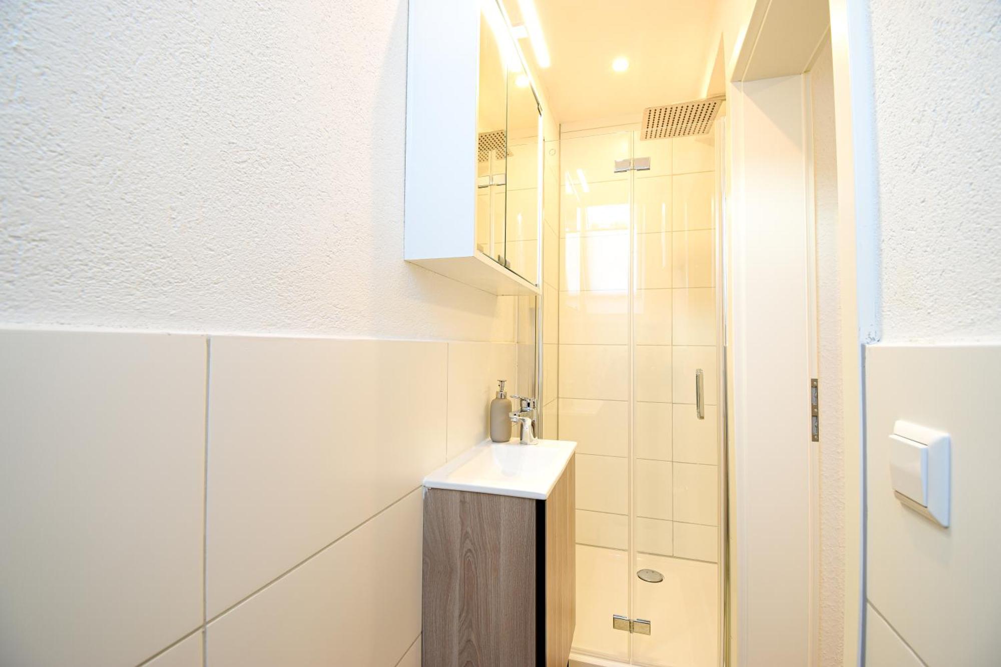 Boho-Apartment - Feel Like Home, Tiny Bathroom & Garage, 60M2 Mühlacker 外观 照片
