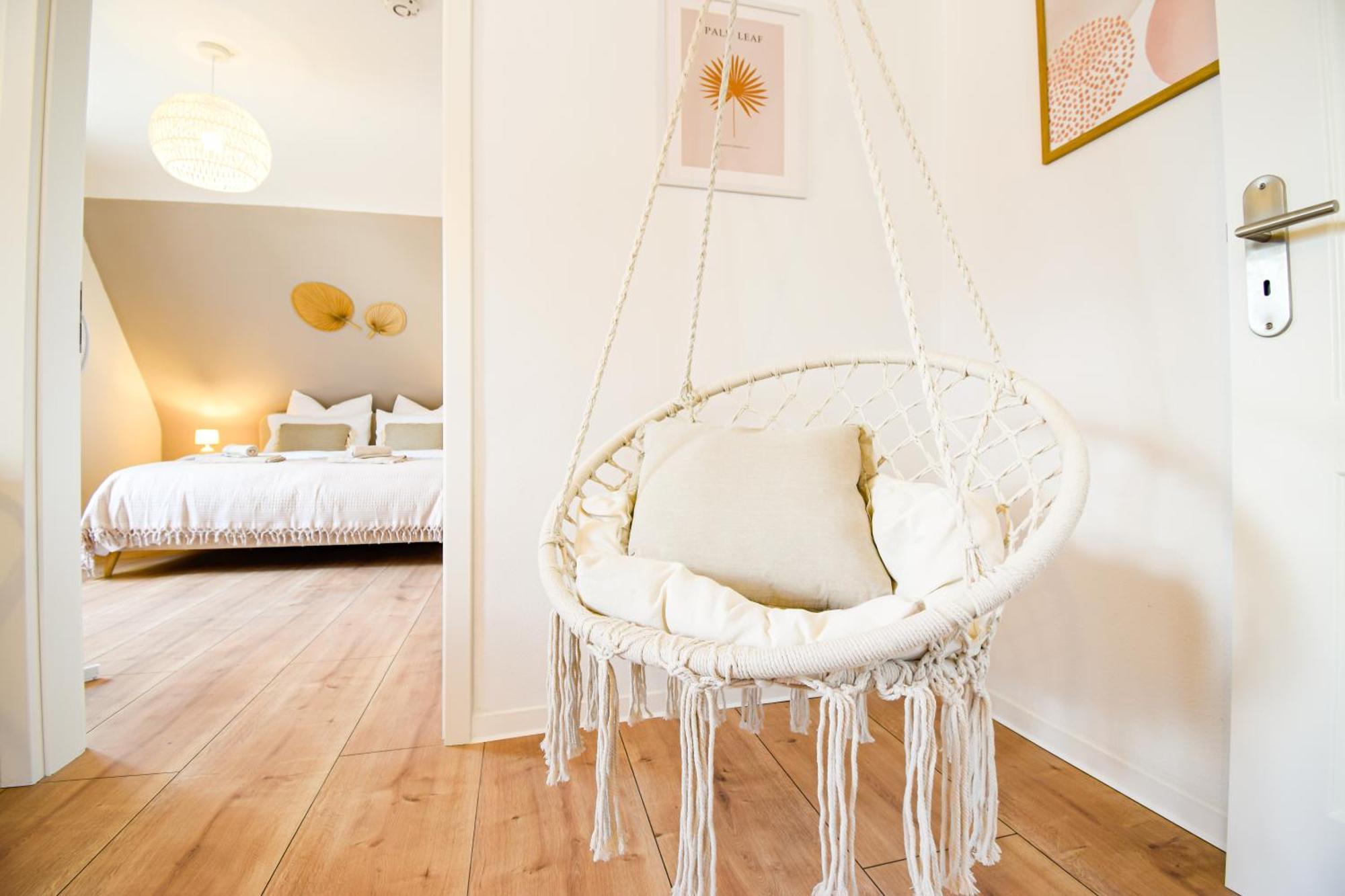 Boho-Apartment - Feel Like Home, Tiny Bathroom & Garage, 60M2 Mühlacker 外观 照片