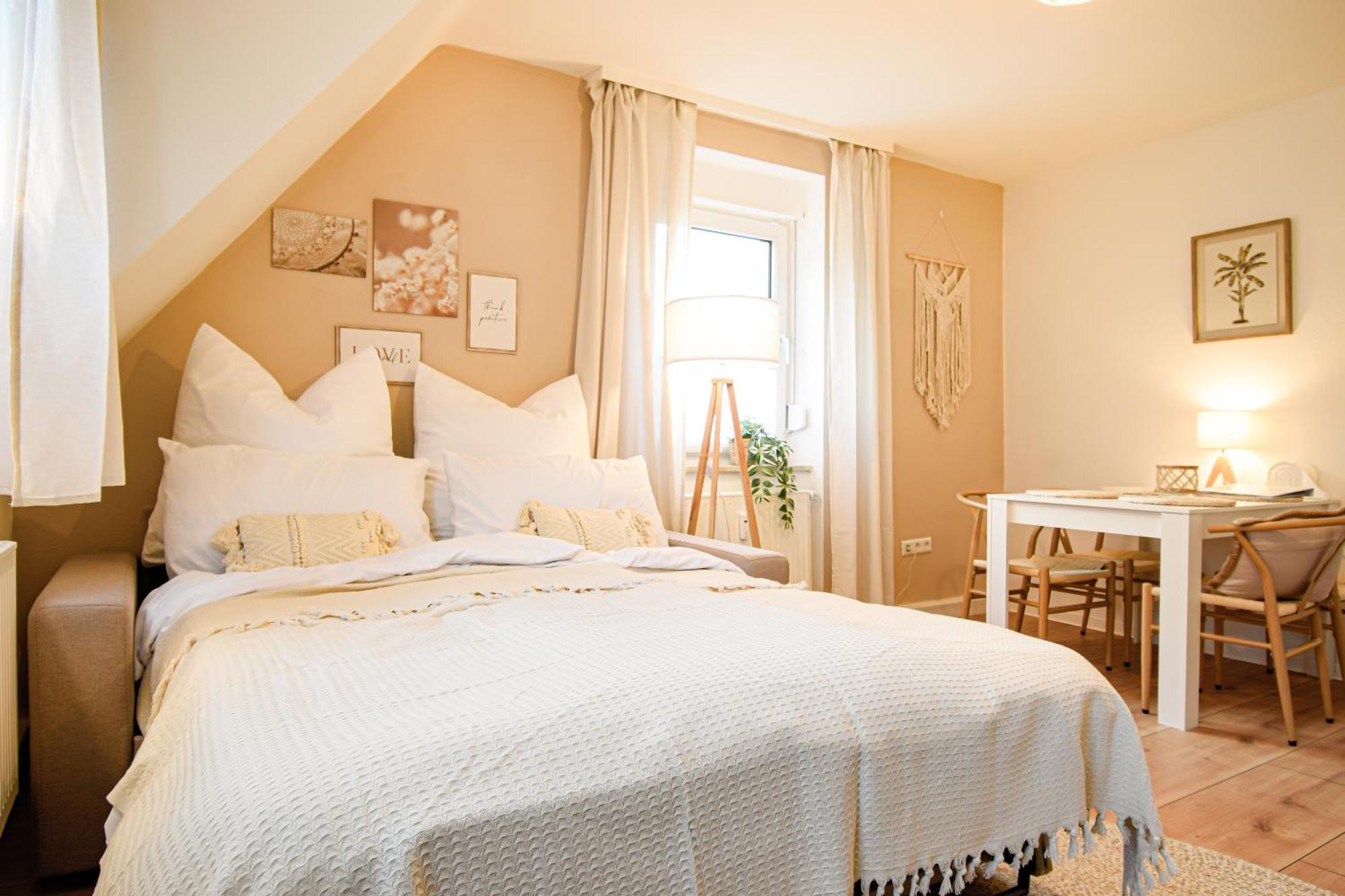 Boho-Apartment - Feel Like Home, Tiny Bathroom & Garage, 60M2 Mühlacker 外观 照片